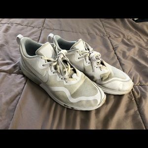 Men’s White Nike air max cross trainer 90